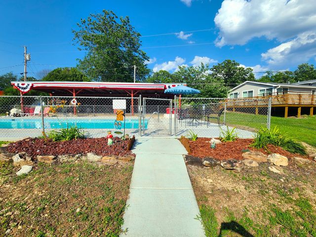 98 Holiday Hideaway Court 1 & 2, Kimberling City, MO 65686