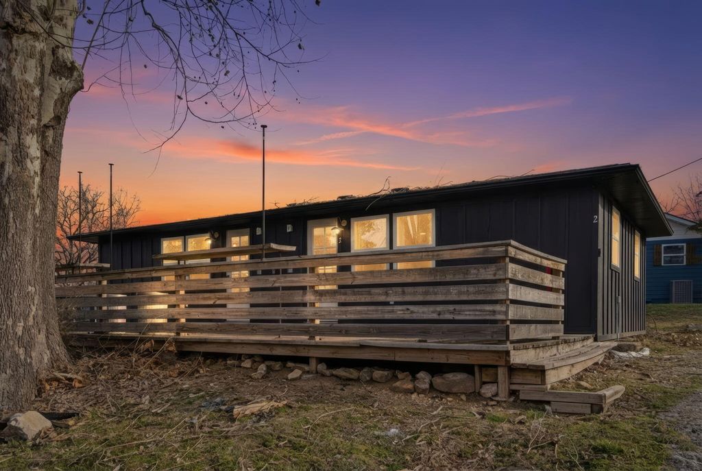 98 Holiday Hideaway Court 1 & 2, Kimberling City, MO 65686