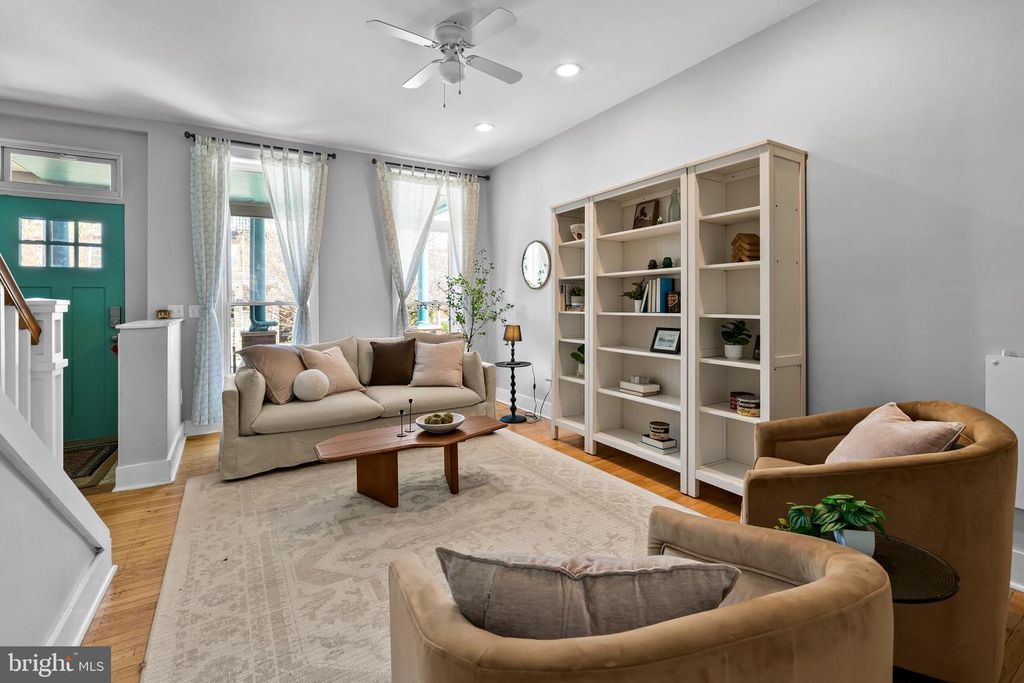 Image 10 of property listing at 2500 BROOKFIELD AVE, Baltimore, MD 21217