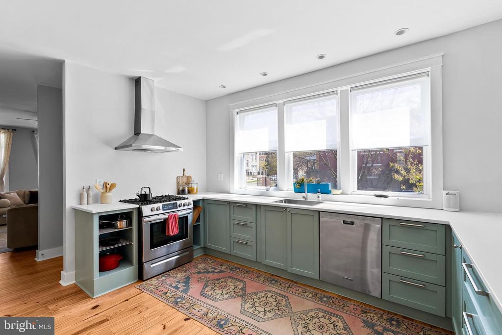 Image 20 of property listing at 2500 BROOKFIELD AVE, Baltimore, MD 21217