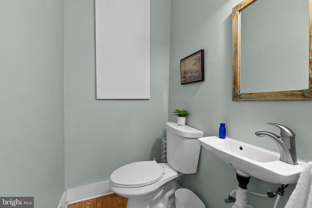 Image 29 of property listing at 2500 BROOKFIELD AVE, Baltimore, MD 21217