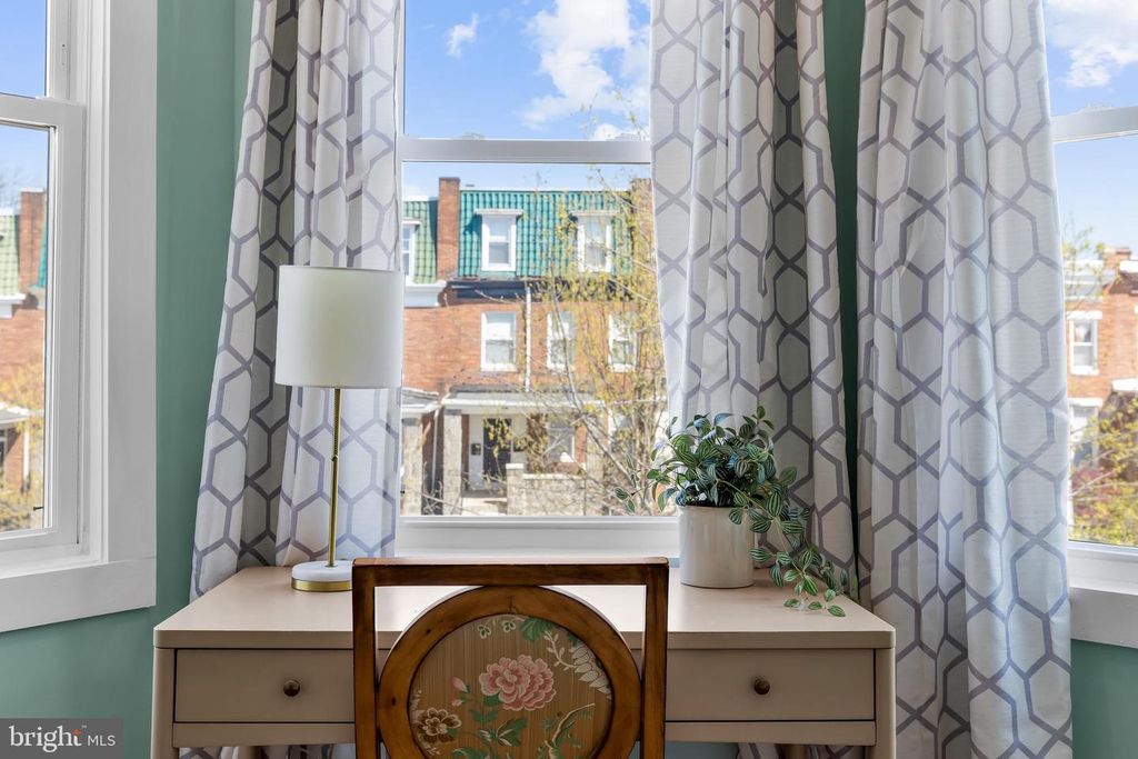 Image 35 of property listing at 2500 BROOKFIELD AVE, Baltimore, MD 21217