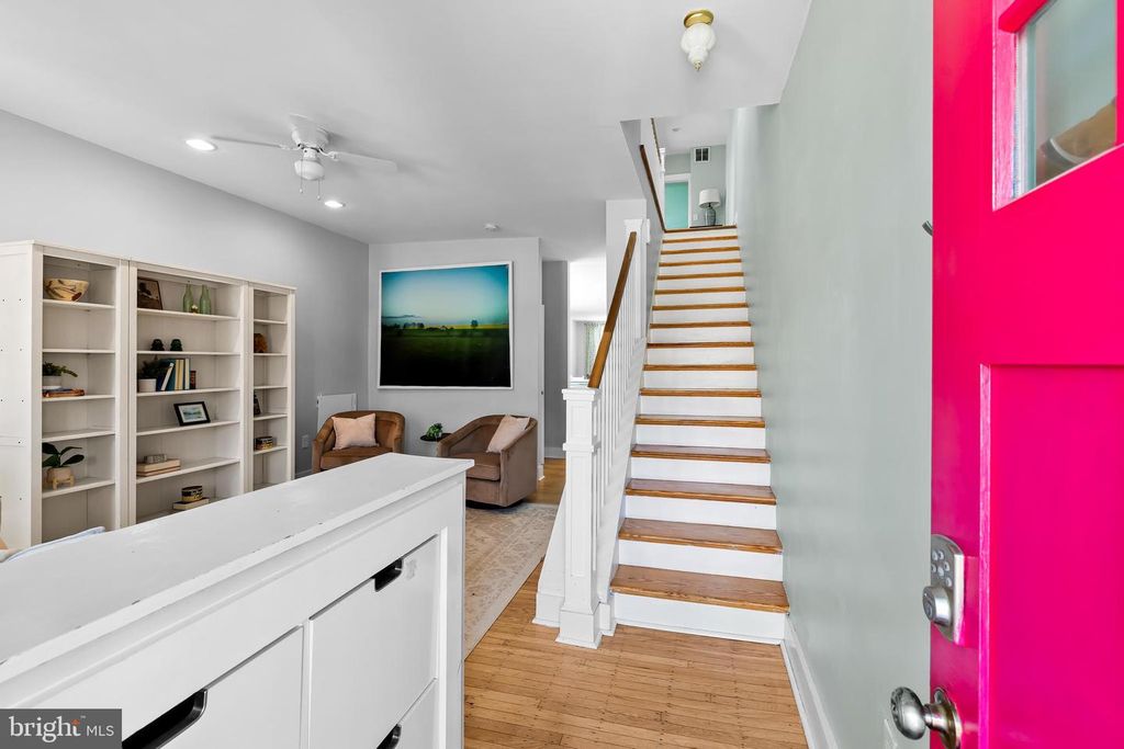 Image 9 of property listing at 2500 BROOKFIELD AVE, Baltimore, MD 21217