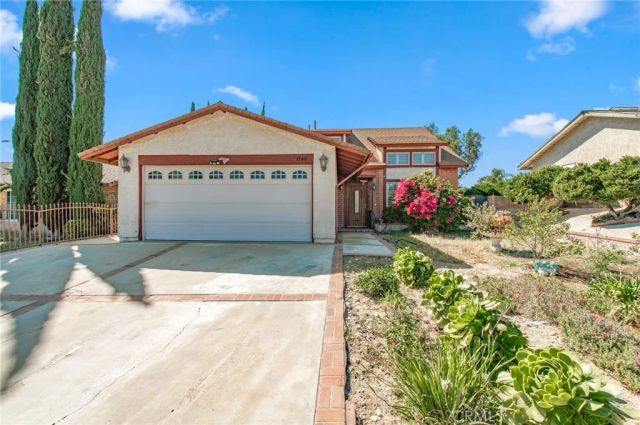 7740 Sewell, Fontana, CA 92336