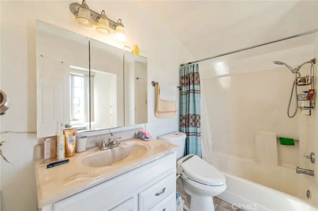 7740 Sewell, Fontana, CA 92336