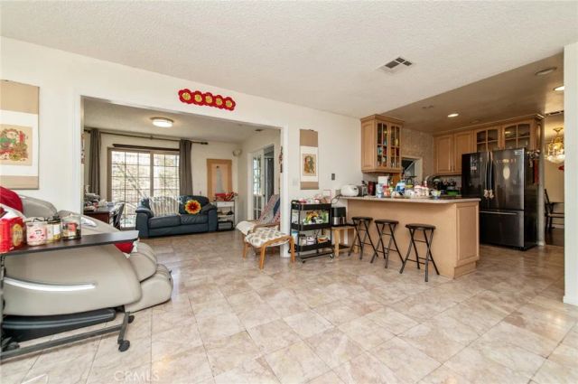 7740 Sewell, Fontana, CA 92336
