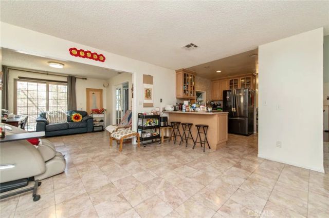 7740 Sewell, Fontana, CA 92336