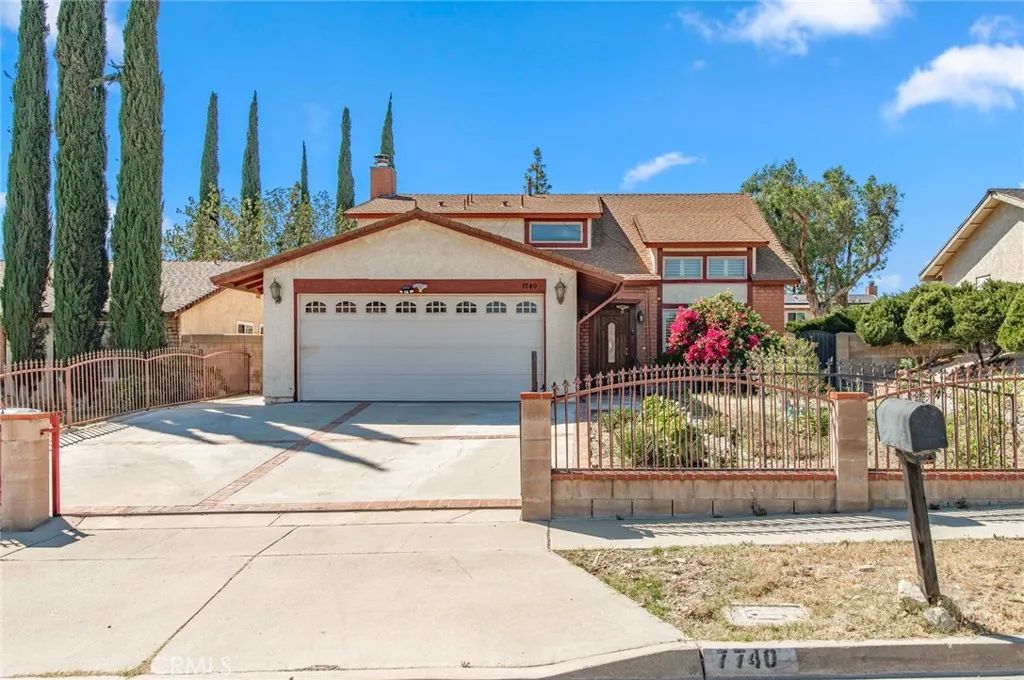 7740 Sewell, Fontana, CA 92336