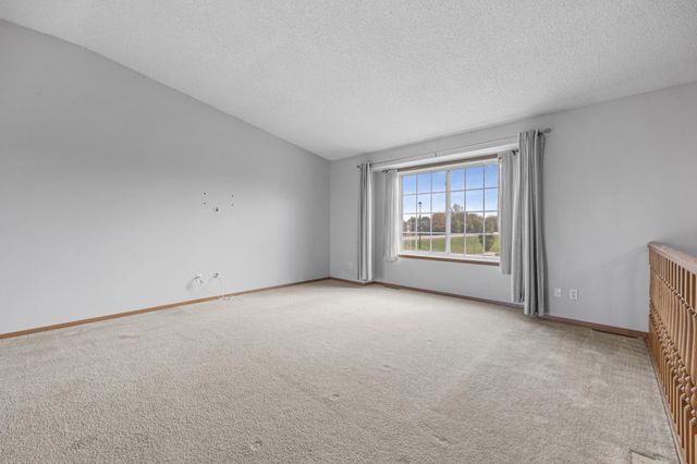 476 Maple Point Boulevard, Mapleton, ND 58059