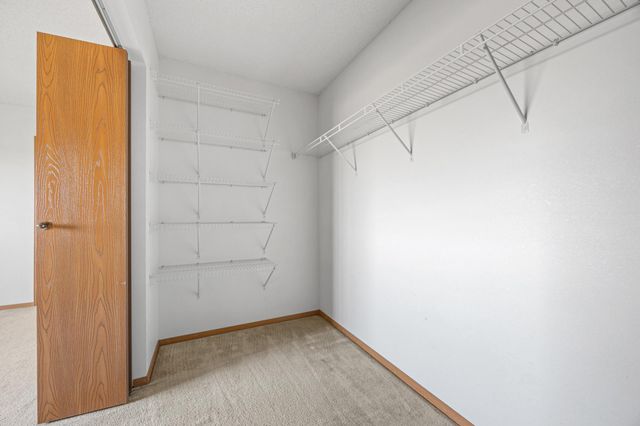 476 Maple Point Boulevard, Mapleton, ND 58059