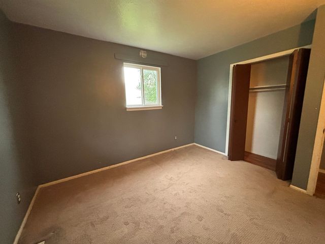 2222 Nebraska Avenue, Saginaw, MI 48601