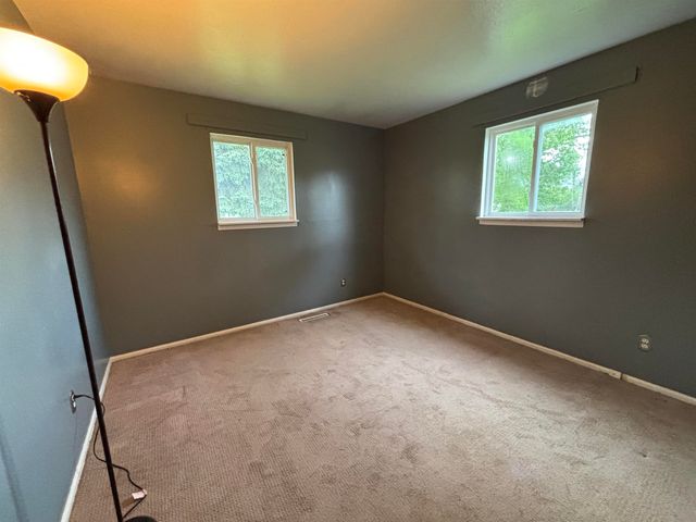 2222 Nebraska Avenue, Saginaw, MI 48601