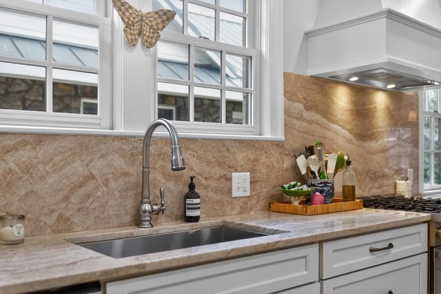 412 Ridgeway Road, Lexington, KY 40502