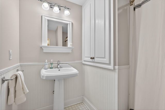 412 Ridgeway Road, Lexington, KY 40502