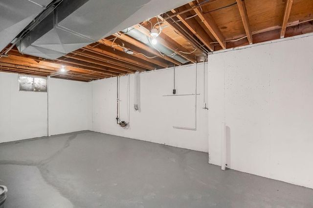 6912 N Madison Avenue, Kansas City, MO 64118