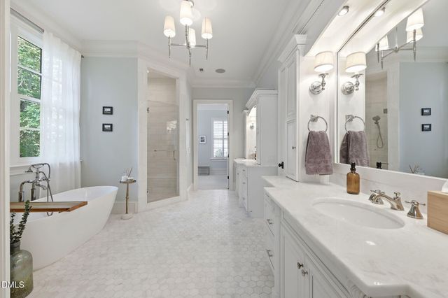 3108 Beaufort Street, Raleigh, NC 27609