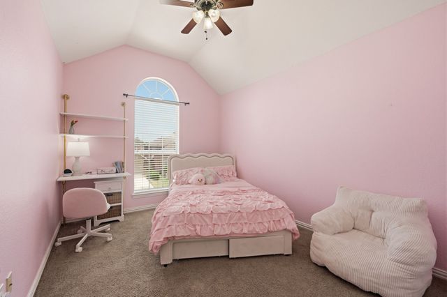 9113 Chardin Park Drive, Fort Worth, TX 76244