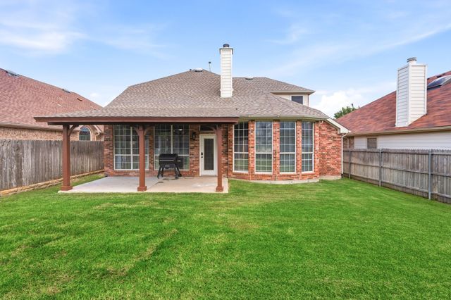 9113 Chardin Park Drive, Fort Worth, TX 76244