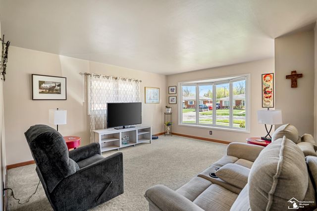 9480 William Street, Taylor, MI 48180