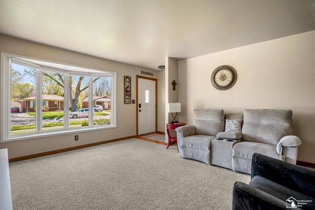 9480 William Street, Taylor, MI 48180
