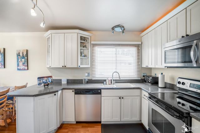 9480 William Street, Taylor, MI 48180