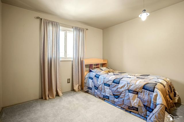 9480 William Street, Taylor, MI 48180