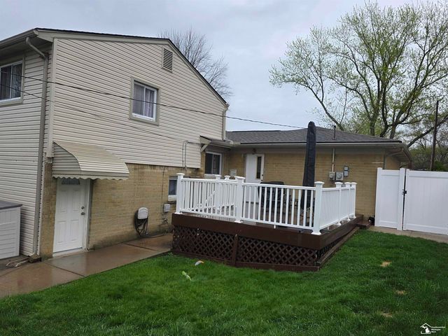 9480 William Street, Taylor, MI 48180