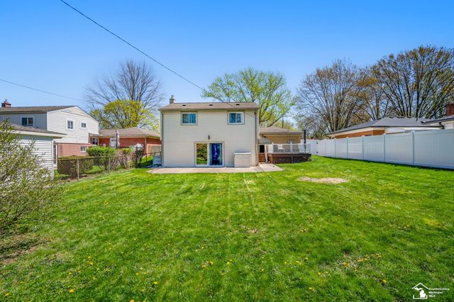 9480 William Street, Taylor, MI 48180