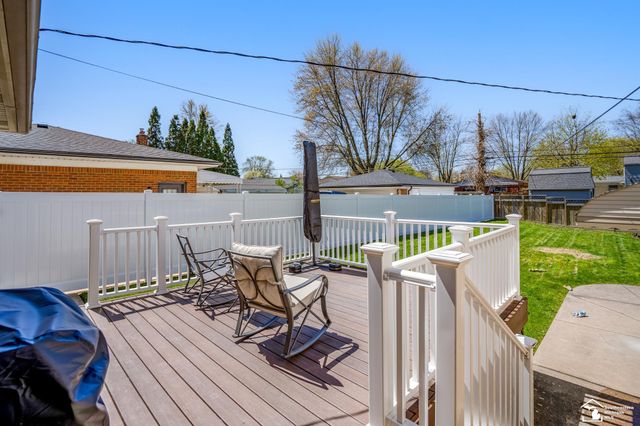 9480 William Street, Taylor, MI 48180