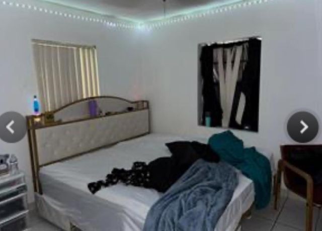 5635 Grant Street, Hollywood, FL 33021