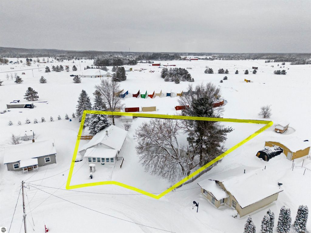 Image 43 of property listing at 10089 Otis Drive, Mancelona, MI 49659