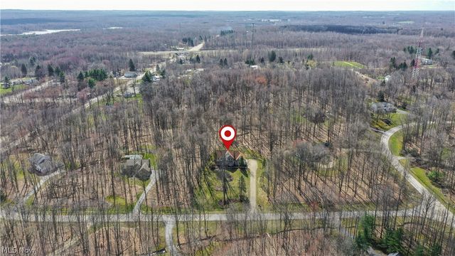 11779 Derbyshire Lane, Chagrin Falls, OH 44023