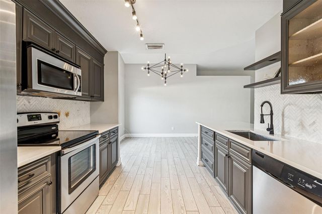 1615 COBBLER DRIVE, Lutz, FL 33559