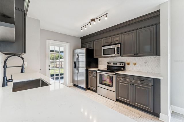 1615 COBBLER DRIVE, Lutz, FL 33559