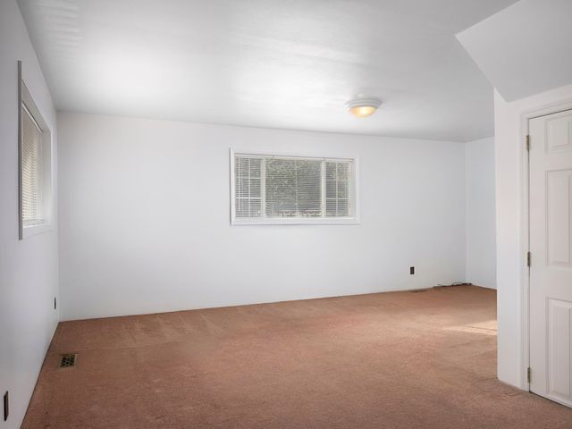 118 Maroney Lane, Shrewsbury, WV 25015