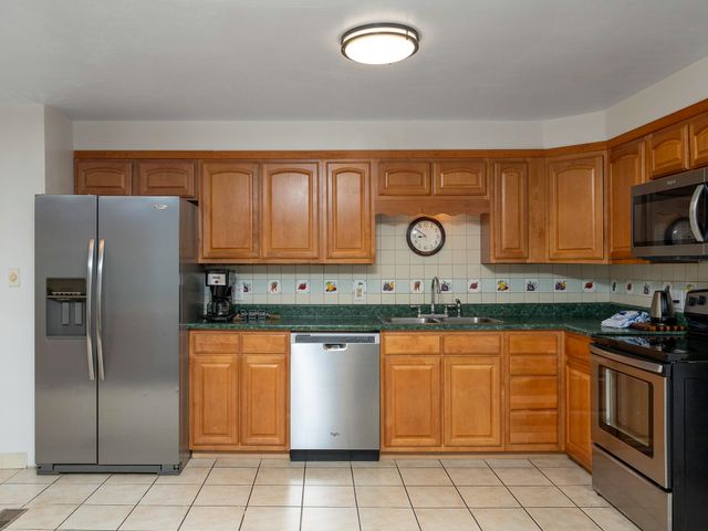 118 Maroney Lane, Shrewsbury, WV 25015