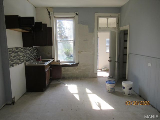 5530 Partridge Avenue, St Louis, MO 63120