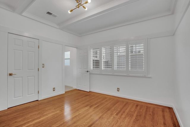 4618 Walnut Street, Oakland, CA 94619