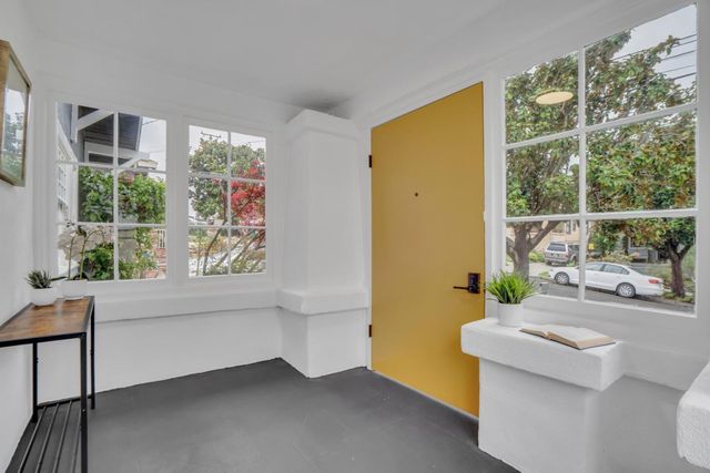 4618 Walnut Street, Oakland, CA 94619
