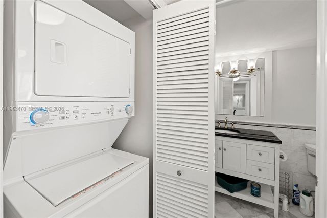 4201 N Ocean Blvd 208, Boca Raton, FL 33431