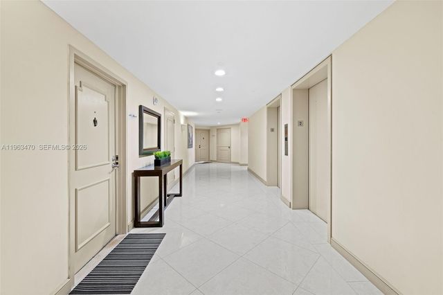 4201 N Ocean Blvd 208, Boca Raton, FL 33431