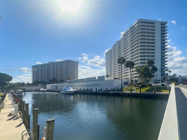 4201 N Ocean Blvd 208, Boca Raton, FL 33431