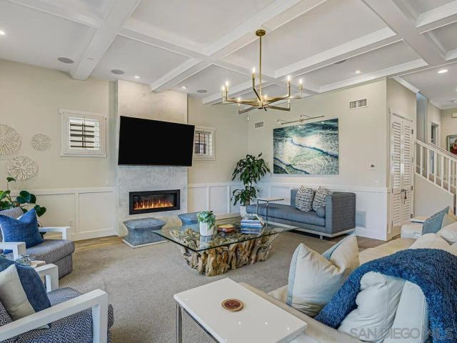 120 I Ave, Coronado, CA 92118