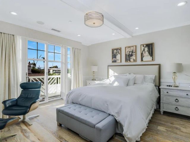 120 I Ave, Coronado, CA 92118