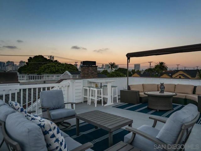 120 I Ave, Coronado, CA 92118