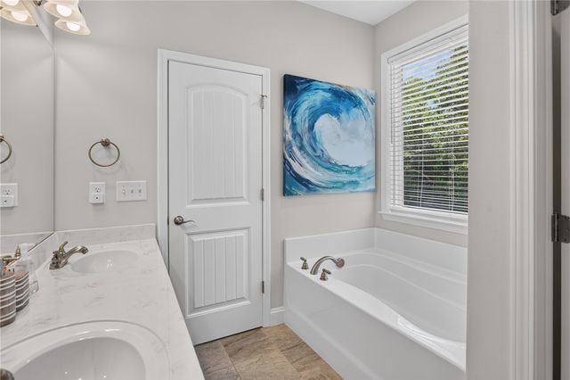 711 Barnes Road, Seneca, SC 29672