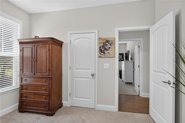 711 Barnes Road, Seneca, SC 29672