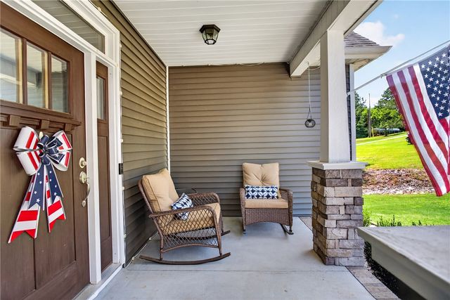 711 Barnes Road, Seneca, SC 29672