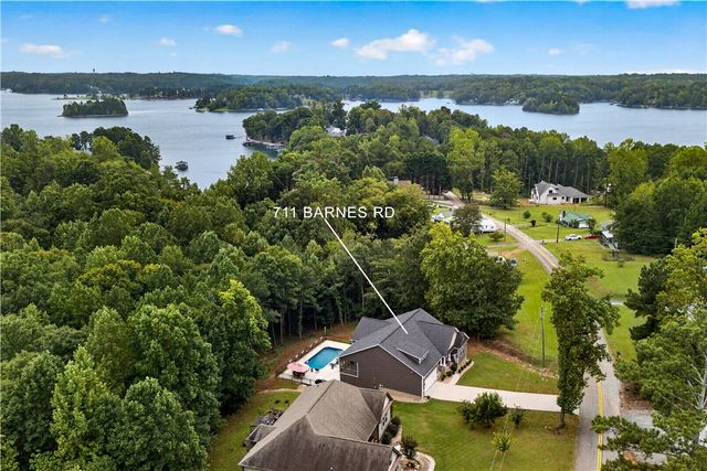 711 Barnes Road, Seneca, SC 29672