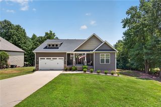 711 Barnes Road, Seneca, SC 29672